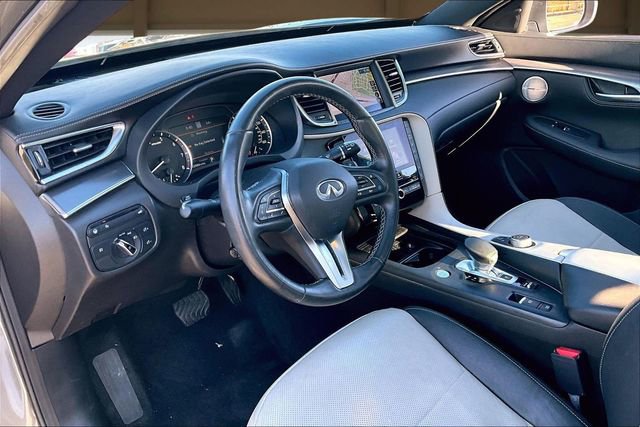 Used 2023 INFINITI QX55 Essential image 14