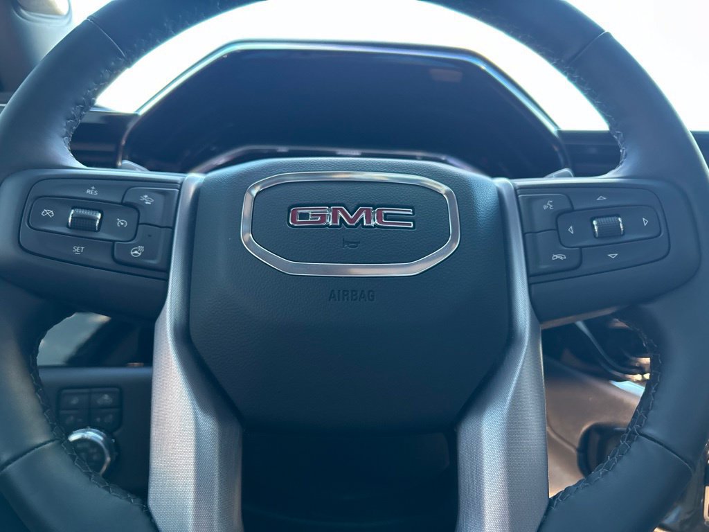 Used 2026 GMC Sierra 1500 SLT AWD/4WD image 25