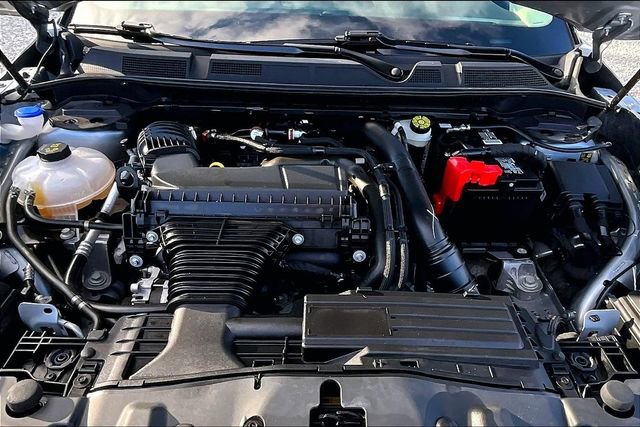 Used 2024 Lincoln Corsair Premiere image 9