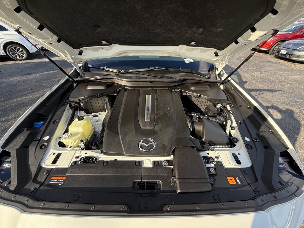 Certified 2024 MAZDA CX-90 Plug-In Hybrid w/ Preferred image 28