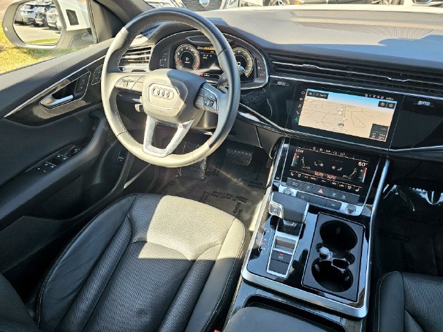 Used 2021 Audi Q8 Premium Plus w/ Premium Plus Package AWD/4WD image 29