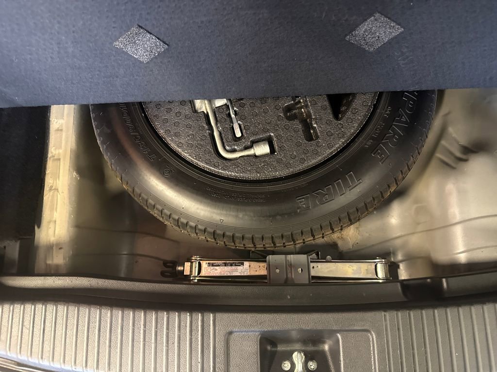 Used 2021 Honda HR-V LX image 6