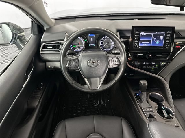 Used 2023 Toyota Camry SE w/ Cold Weather Package FWD image 10