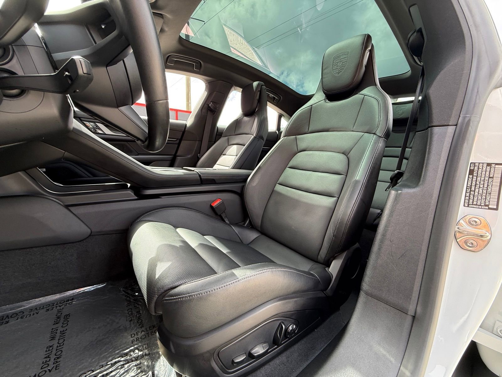 Used 2021 Porsche Taycan 4S image 15