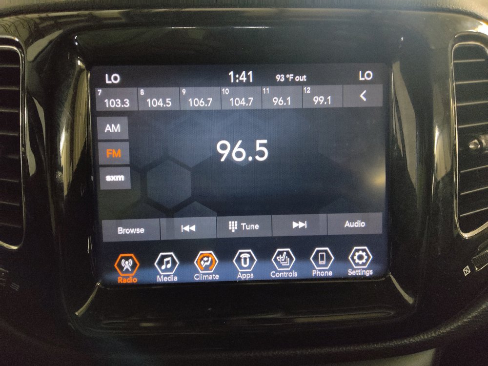 Used 2021 Jeep Compass Limited FWD image 25