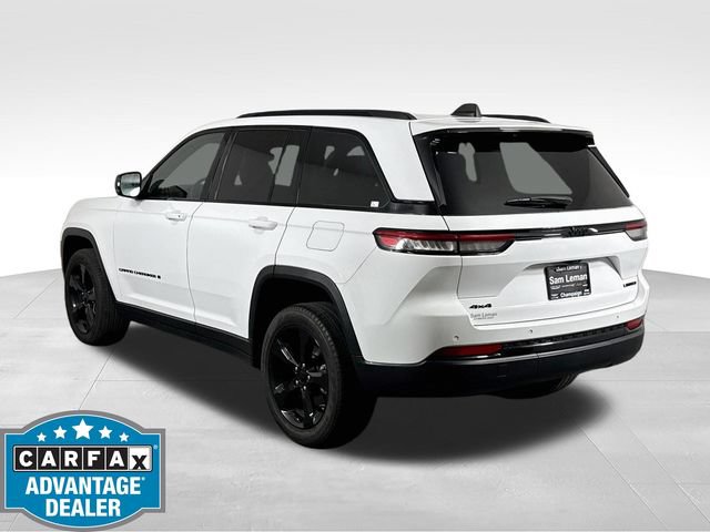 Used 2024 Jeep Grand Cherokee Limited w/ Black Appearance Package AWD/4WD image 5