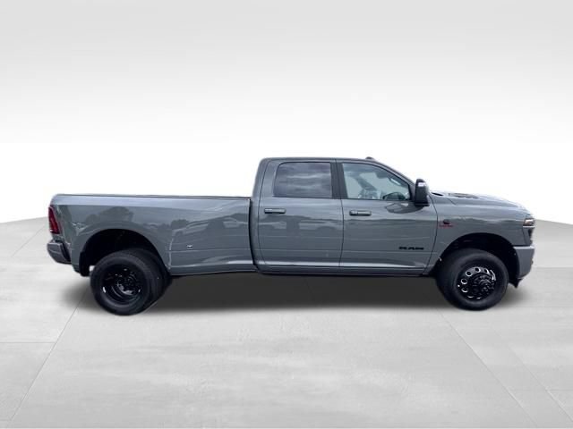 New 2026 RAM 3500 Laramie AWD/4WD image 8