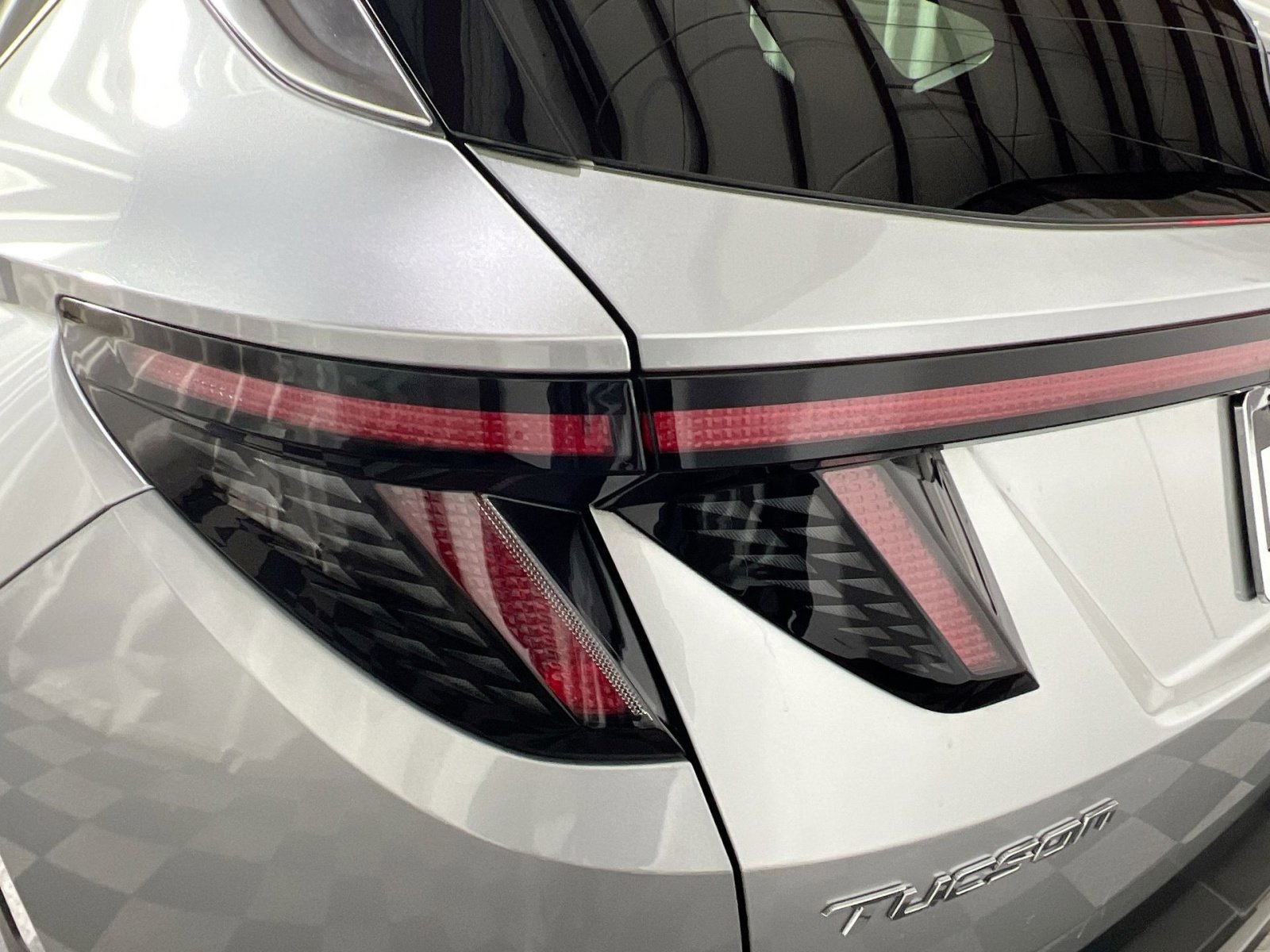 Used 2023 Hyundai Tucson Limited image 15