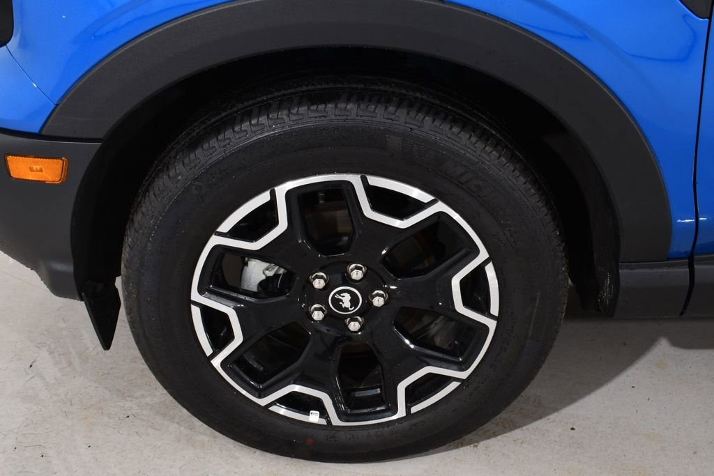 Used 2025 Ford Bronco Sport Outer Banks w/ Outer Banks Tech Package+ image 23