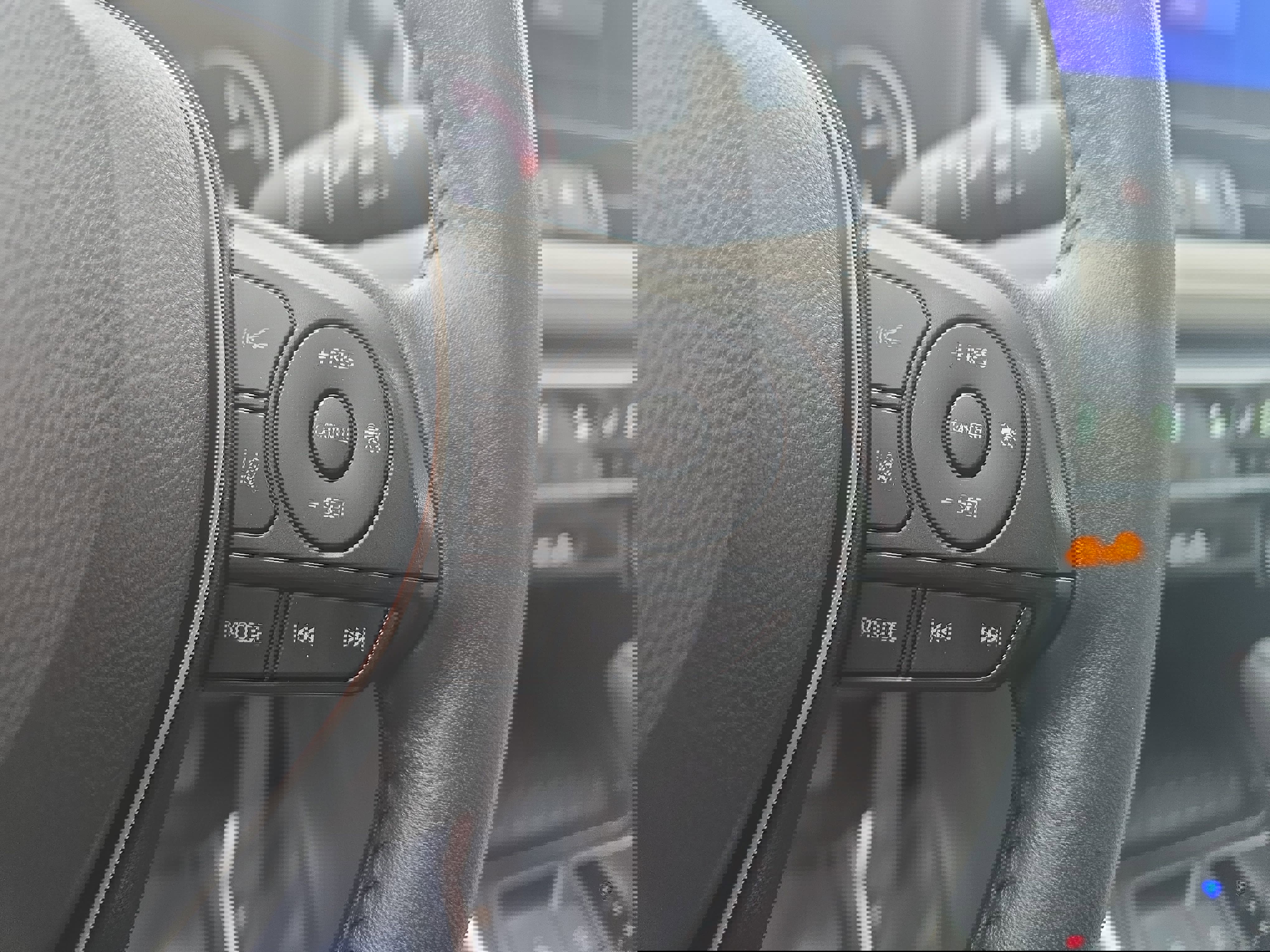 Used 2023 Toyota RAV4 XLE Premium image 19