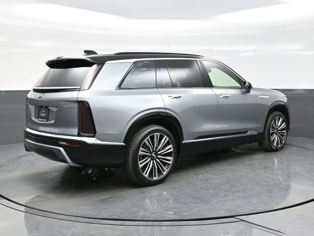 New 2026 Cadillac Vistiq Premium Luxury w/ LPO, Floor Liner Package AWD/4WD image 7