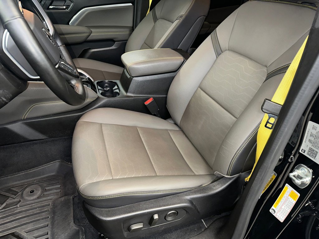 Certified 2024 Chevrolet Colorado ZR2 w/ ZR2 Convenience Package III image 5