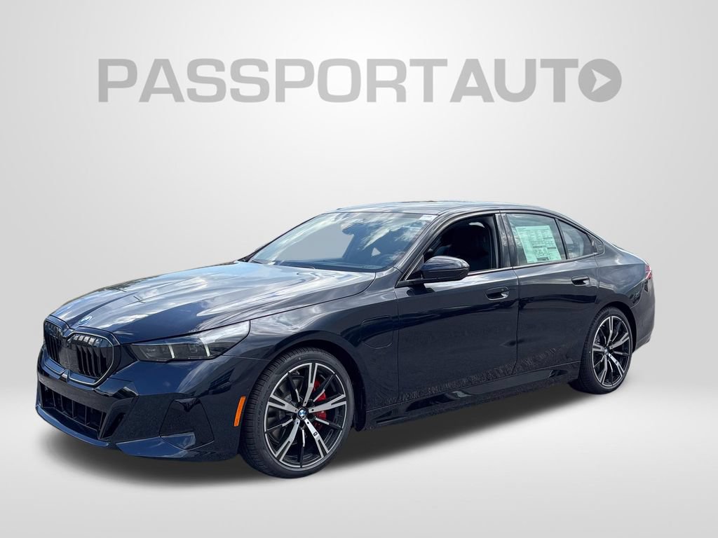 New 2027 BMW 550e xDrive w/ Executive Package