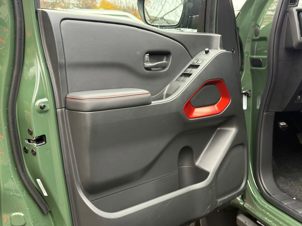New 2026 Nissan Frontier PRO-4X w/ Tow Package image 25