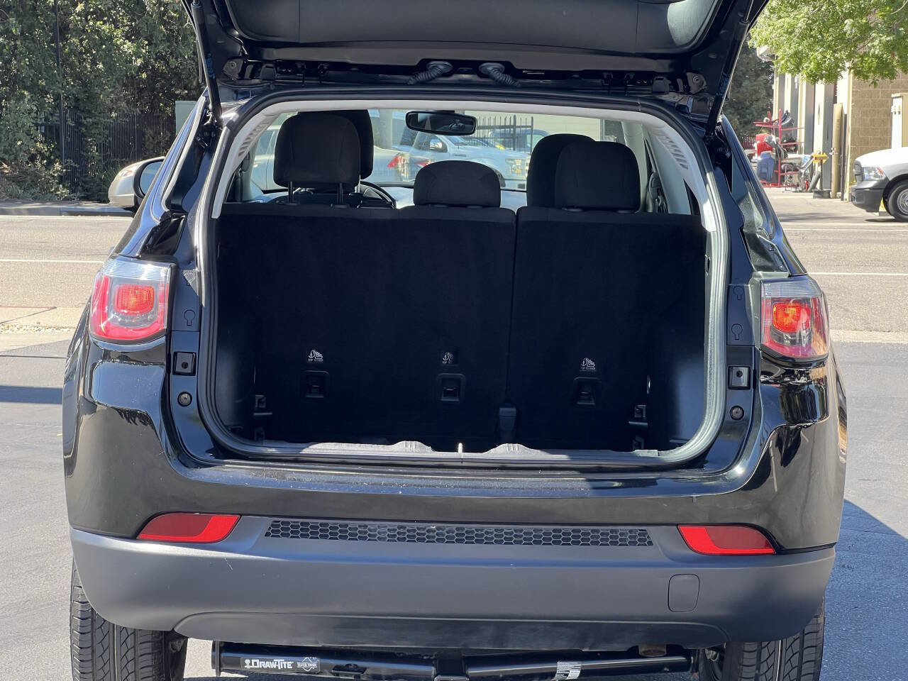 Used 2019 Jeep Compass Sport image 6