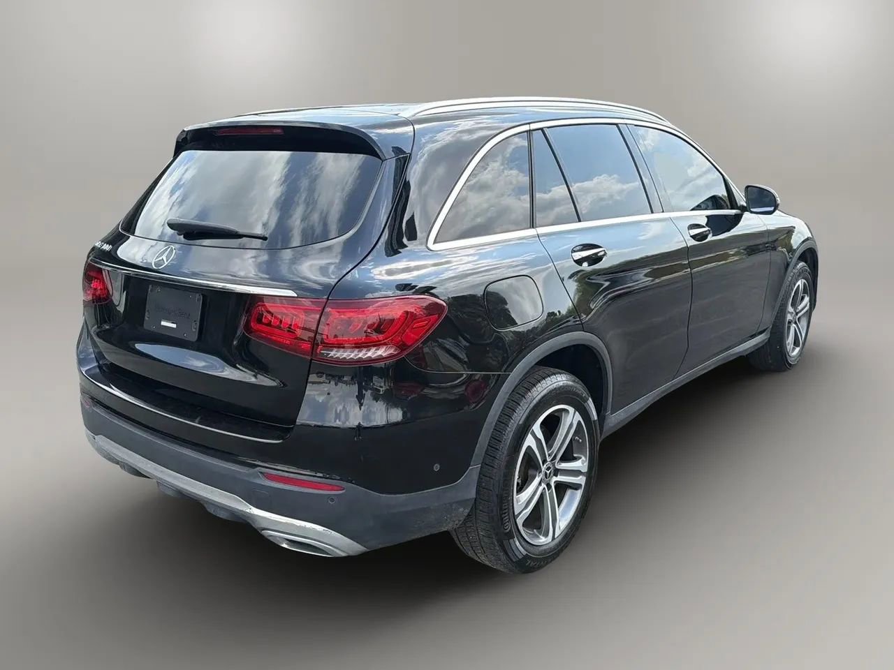 Used 2020 Mercedes-Benz GLC 300 image 7