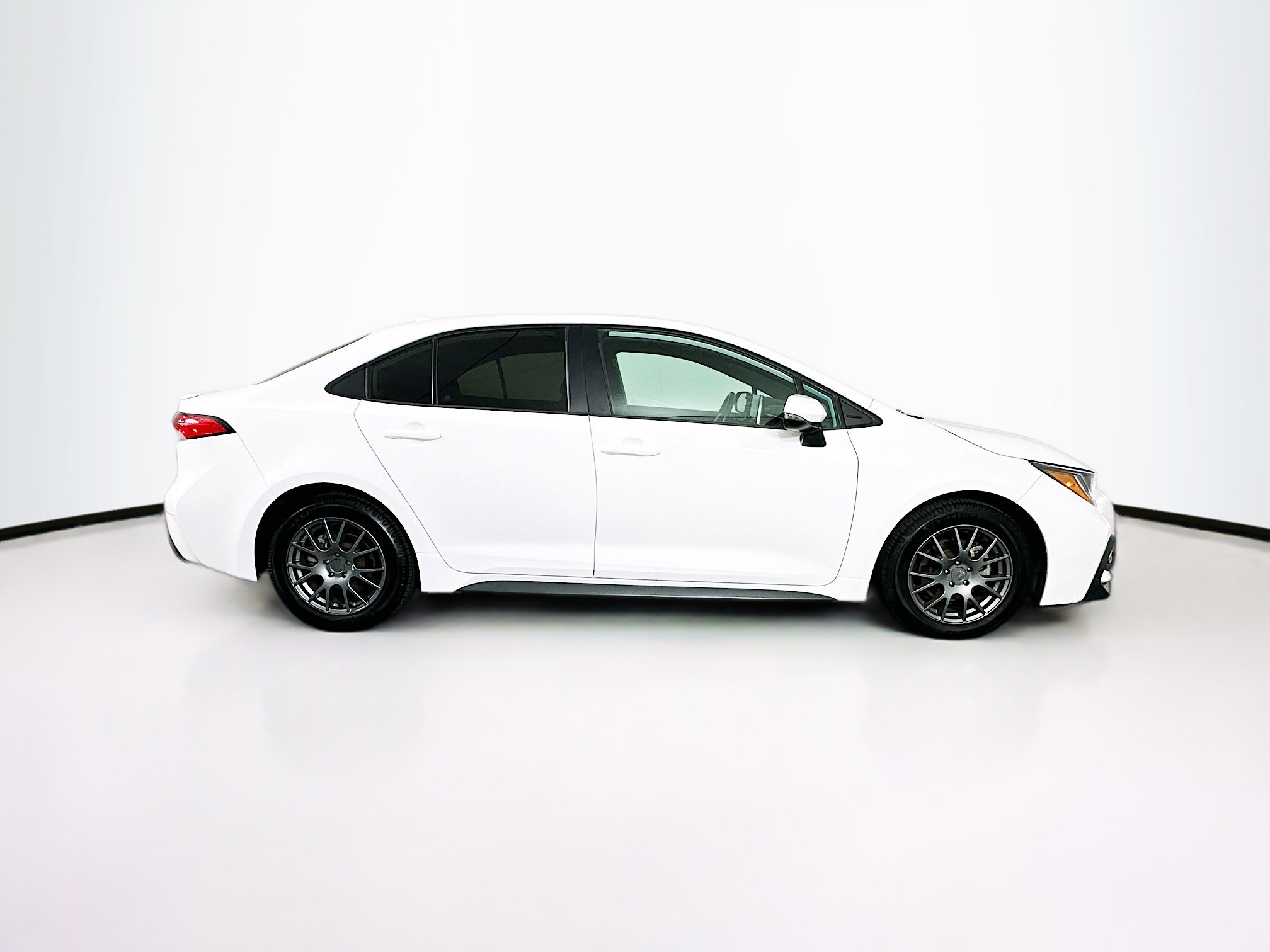 Used 2020 Toyota Corolla SE image 10
