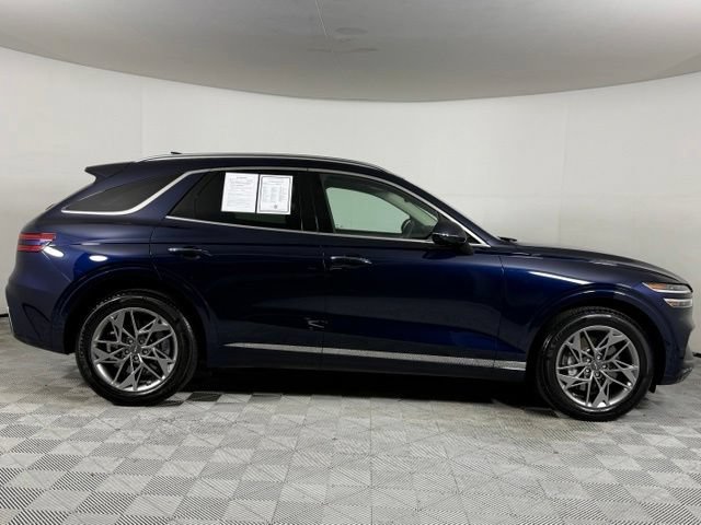 Used 2024 Genesis GV70 2.5T w/ Select Package AWD/4WD image 9