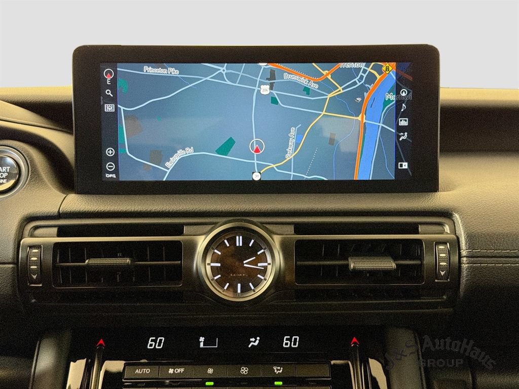 Used 2025 Lexus IS 500 RWD image 18