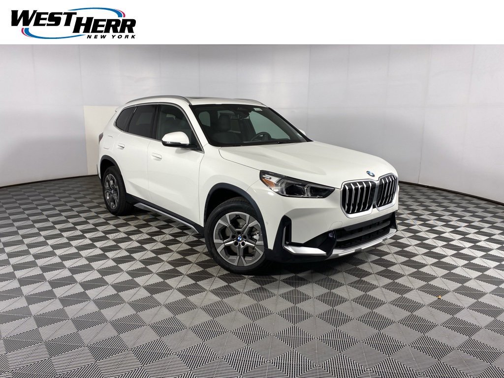 New 2026 BMW X1 xDrive28i w/ Technology Package