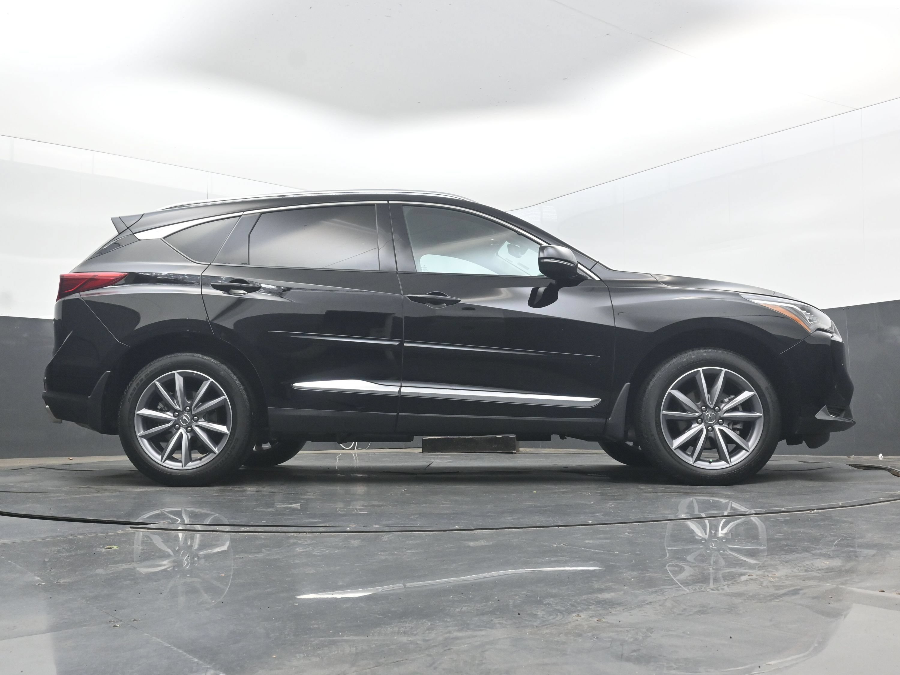 Used 2022 Acura RDX w/ Technology Package FWD image 31
