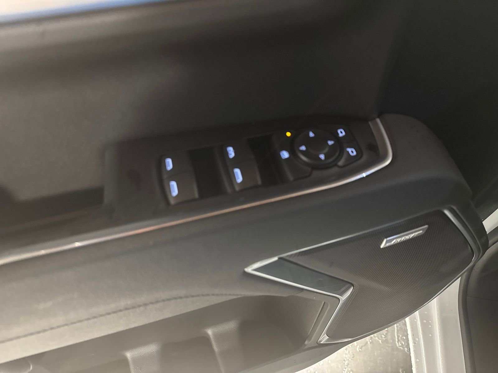 Used 2026 GMC Sierra 1500 Elevation w/ Preferred Package image 25