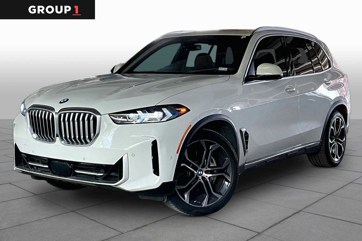Used 2024 BMW X5 sDrive40i w/ Premium Package image 1