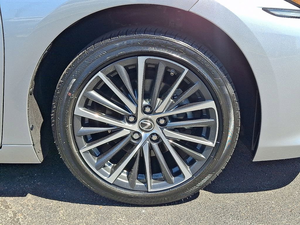 Certified 2023 Lexus ES 350 w/ Premium Package FWD image 22