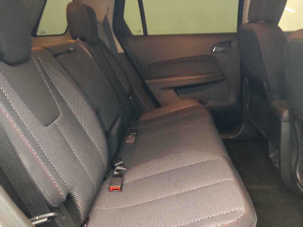 Used 2017 GMC Terrain SLE FWD image 19