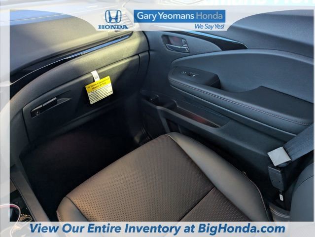 New 2026 Honda Ridgeline Black Edition image 17
