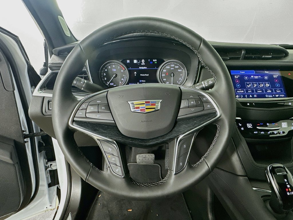 New 2026 Cadillac XT5 Premium Luxury w/ Driver Assist Package AWD/4WD image 11