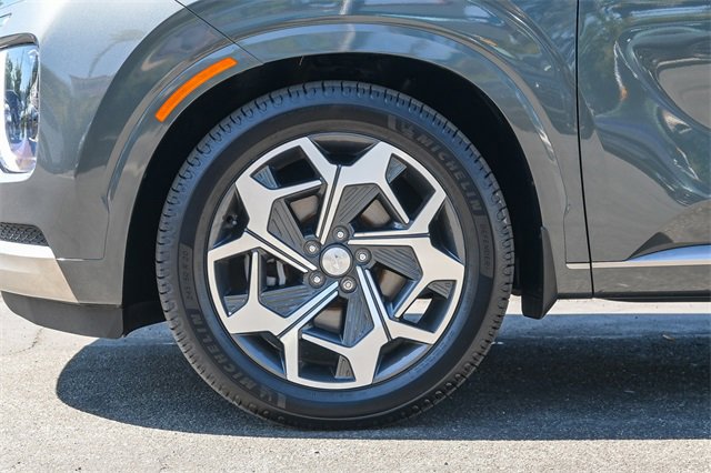 Certified 2022 Hyundai Palisade Calligraphy w/ Winter Package image 11