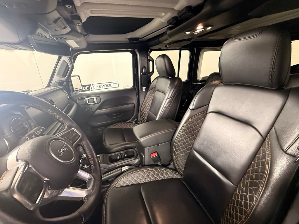 Used 2022 Jeep Wrangler Unlimited Sahara AWD/4WD image 52
