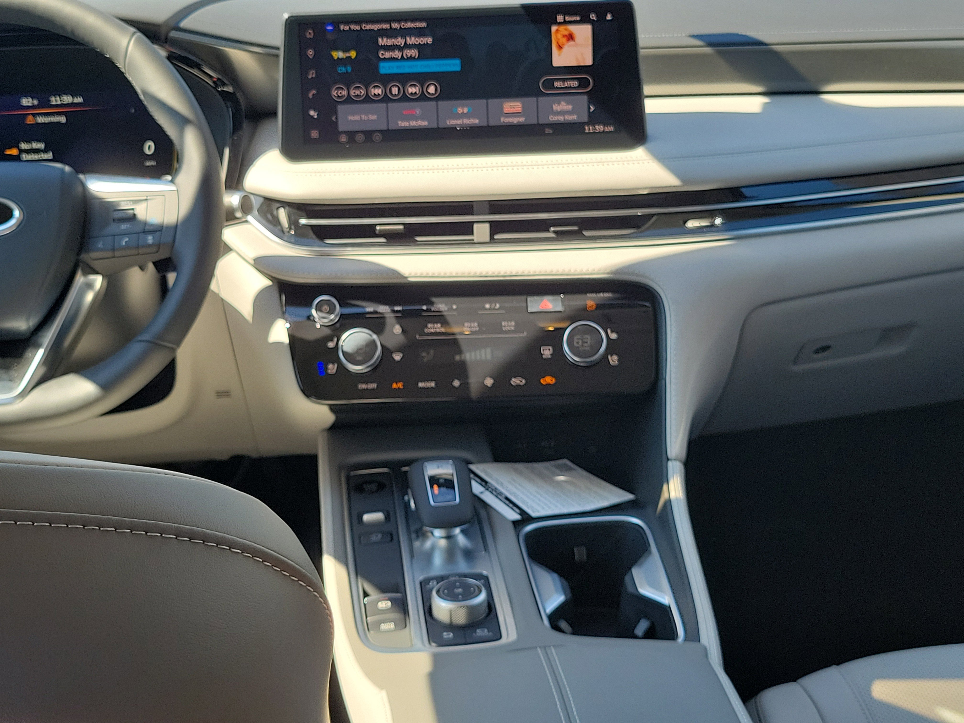 New 2026 INFINITI QX60 Luxe w/ Cargo Package image 7