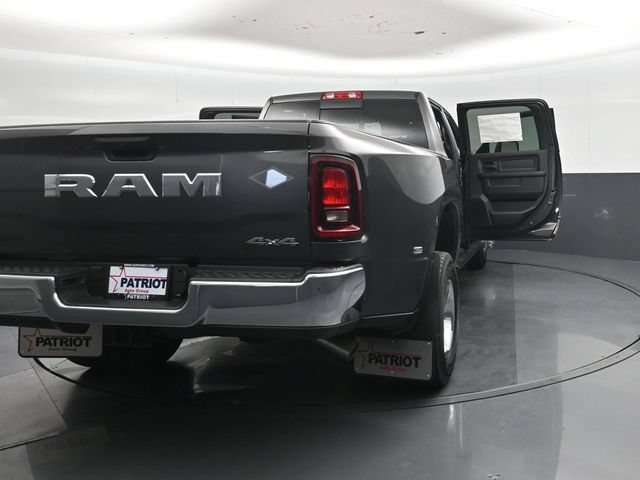 New 2026 RAM 3500 Tradesman AWD/4WD image 48