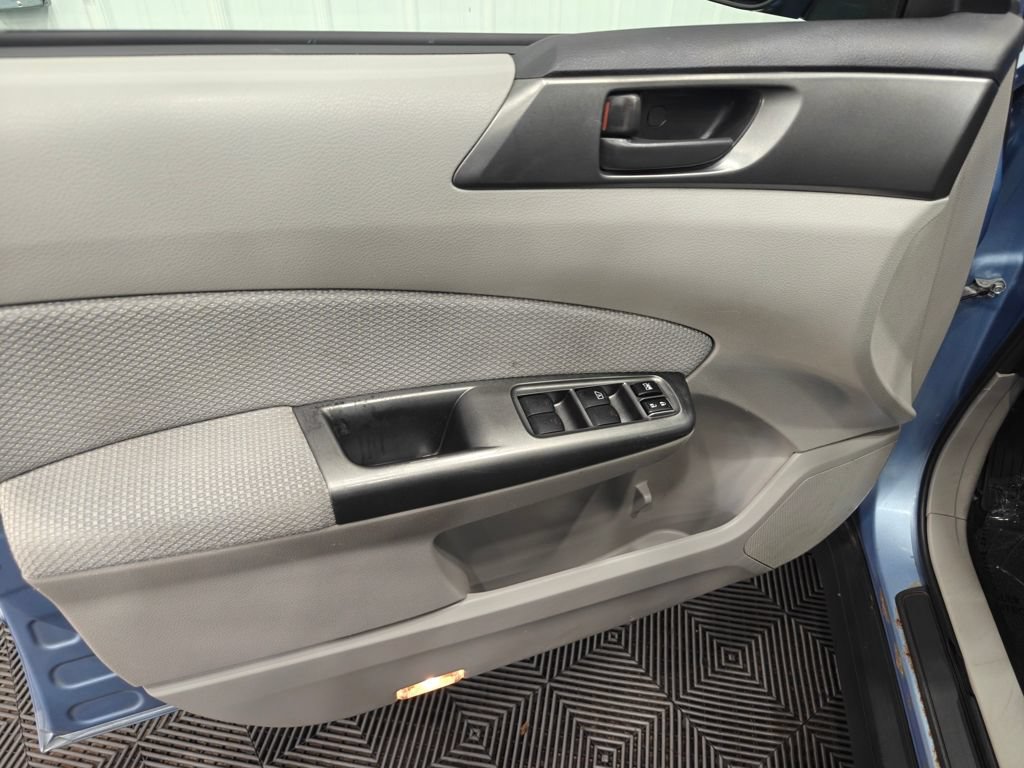 Used 2011 Subaru Forester 2.5X AWD/4WD image 28
