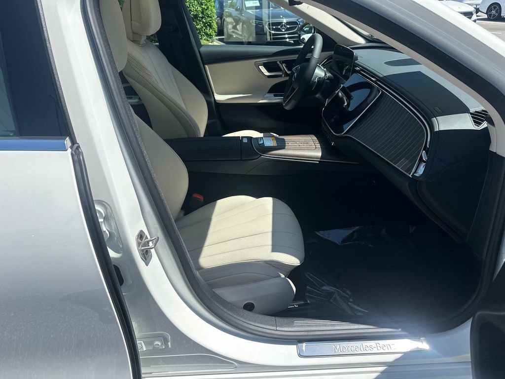 New 2026 Mercedes-Benz E 450 4MATIC Sedan image 14