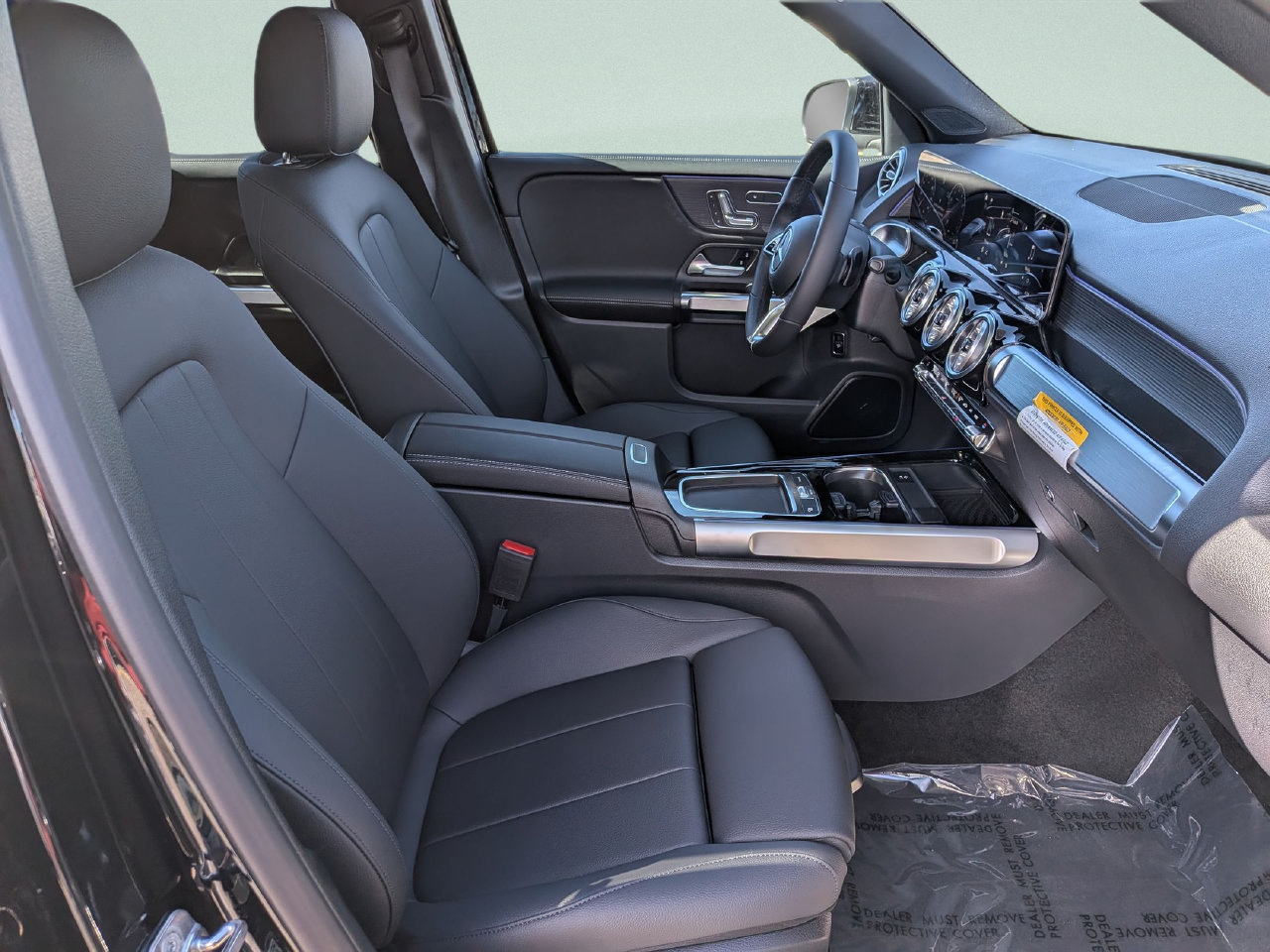 New 2026 Mercedes-Benz GLB 250 image 7