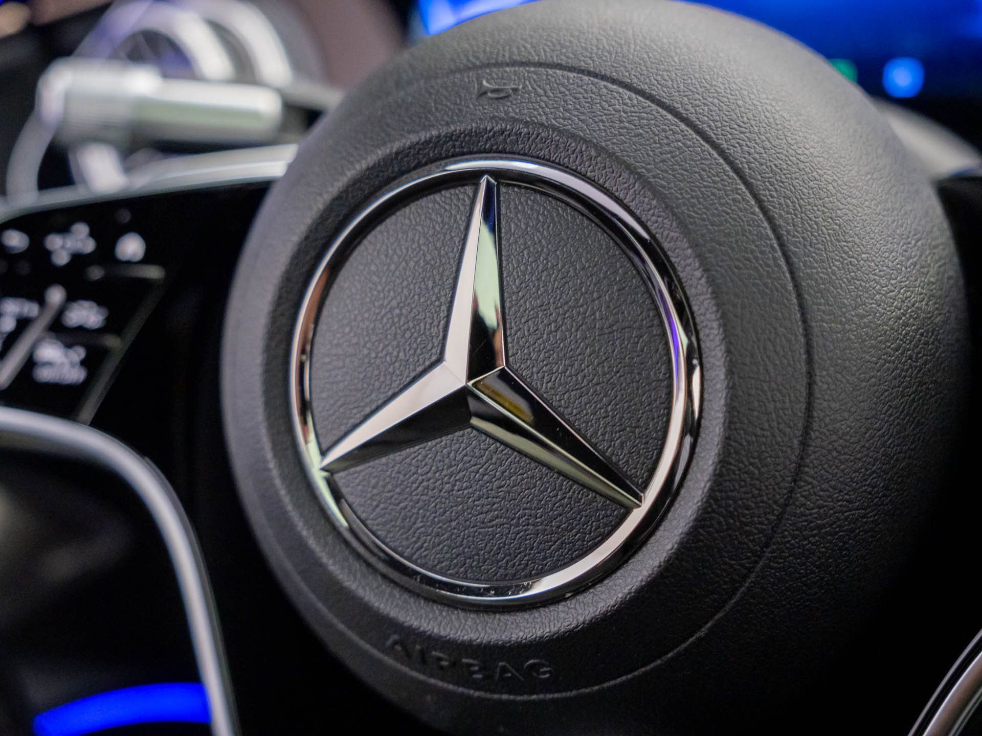 Certified 2023 Mercedes-Benz EQS 580 4MATIC Sedan image 30