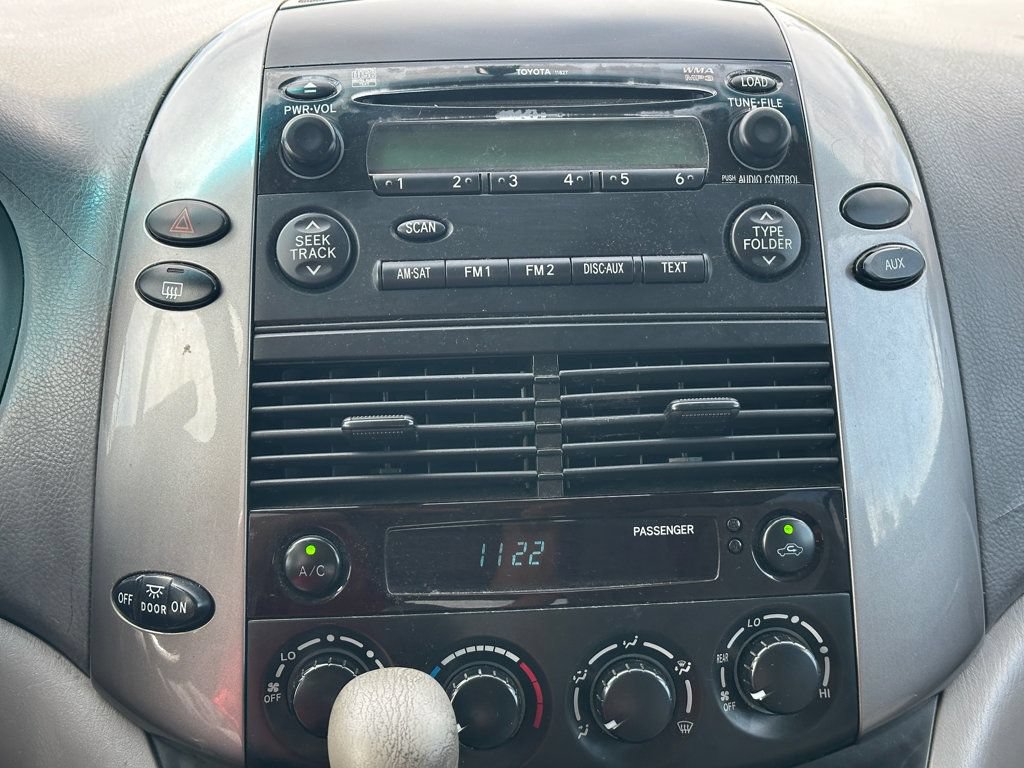 Used 2008 Toyota Sienna LE FWD image 17