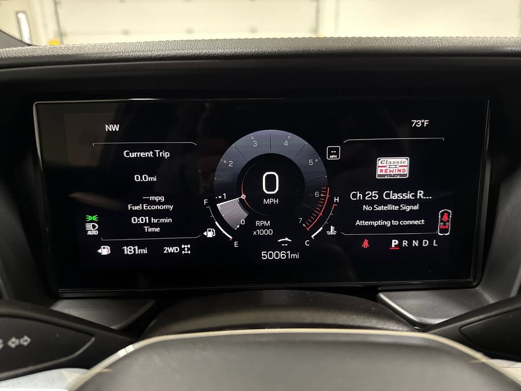 Used 2025 GMC Terrain Elevation AWD/4WD image 12