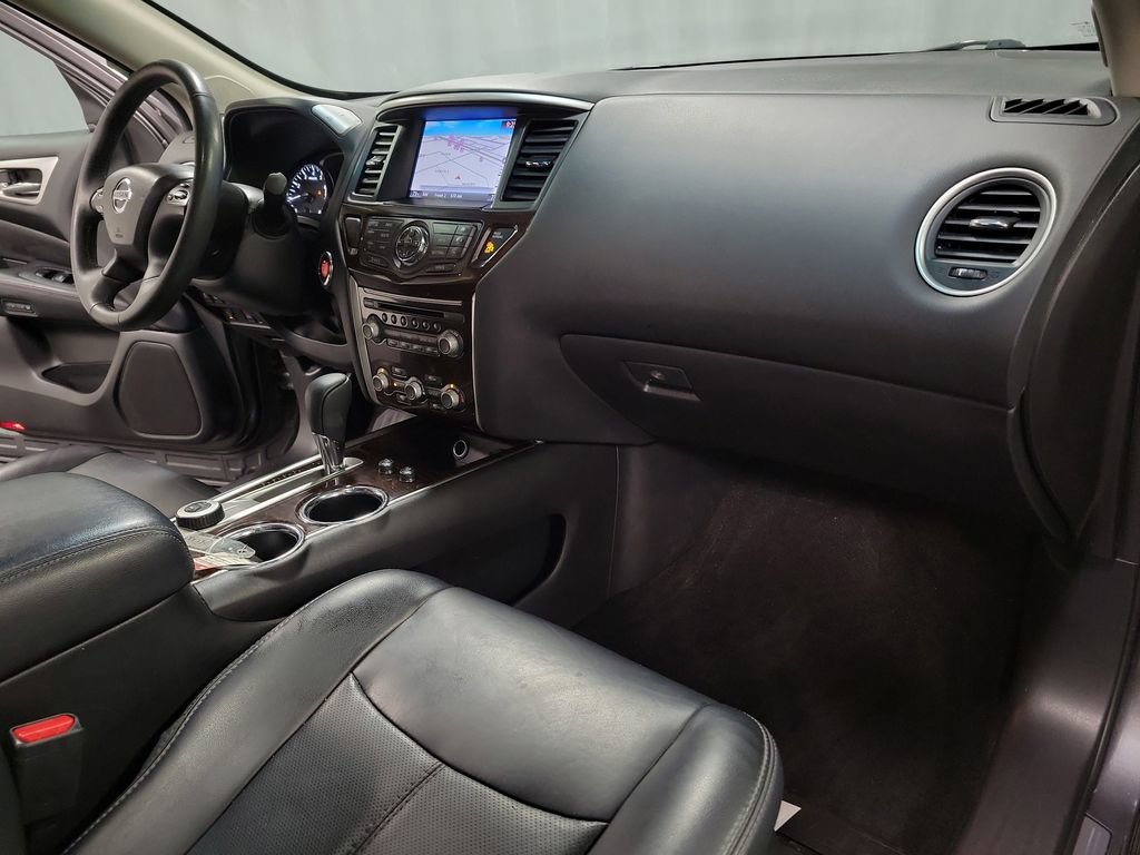 Used 2016 Nissan Pathfinder Platinum AWD/4WD image 37