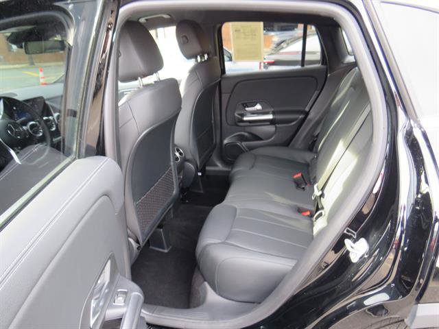 Used 2025 Mercedes-Benz GLA 250 4MATIC image 19