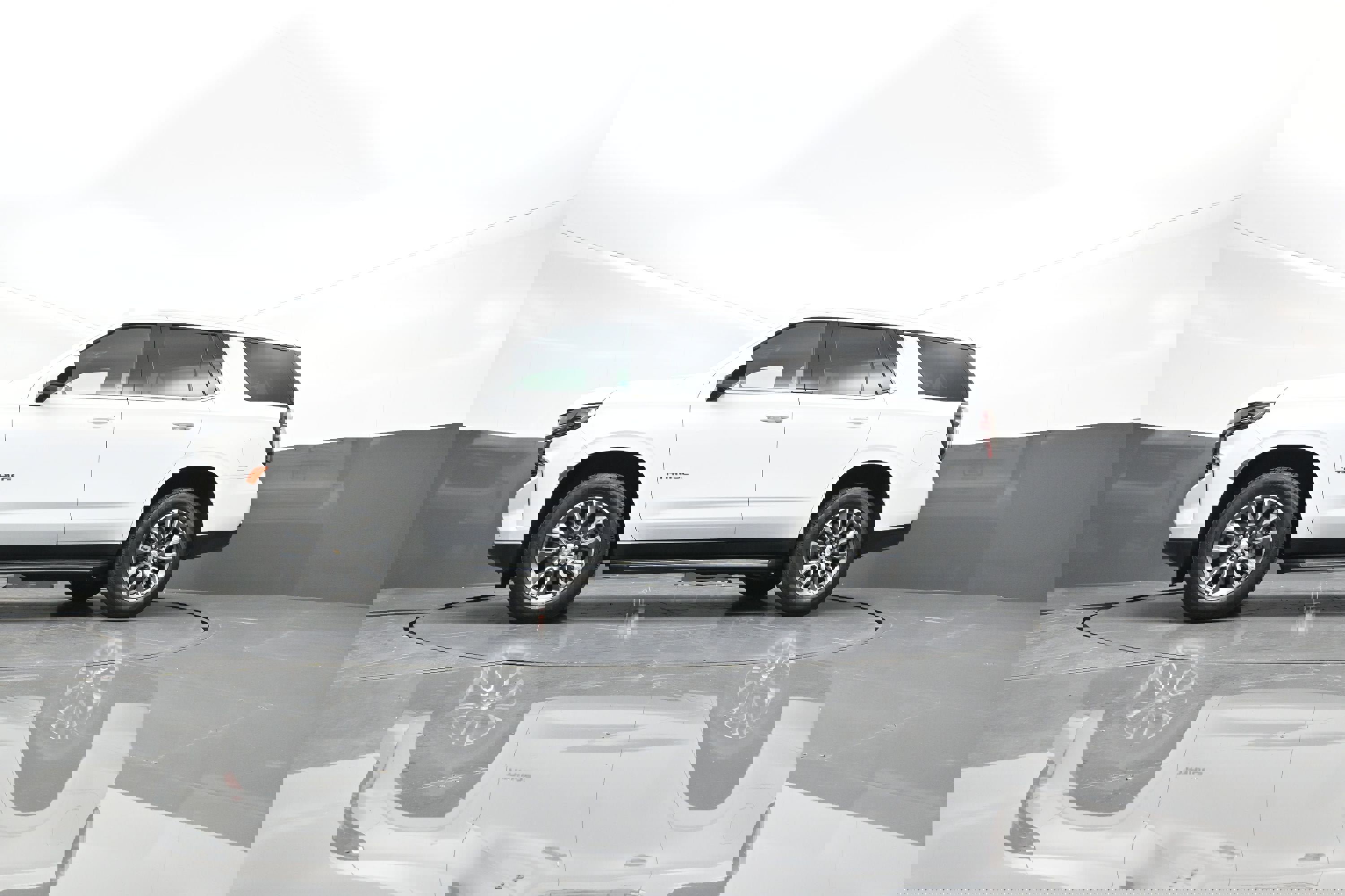 Used 2023 Chevrolet Tahoe LS w/ Driver Alert Package AWD/4WD image 40