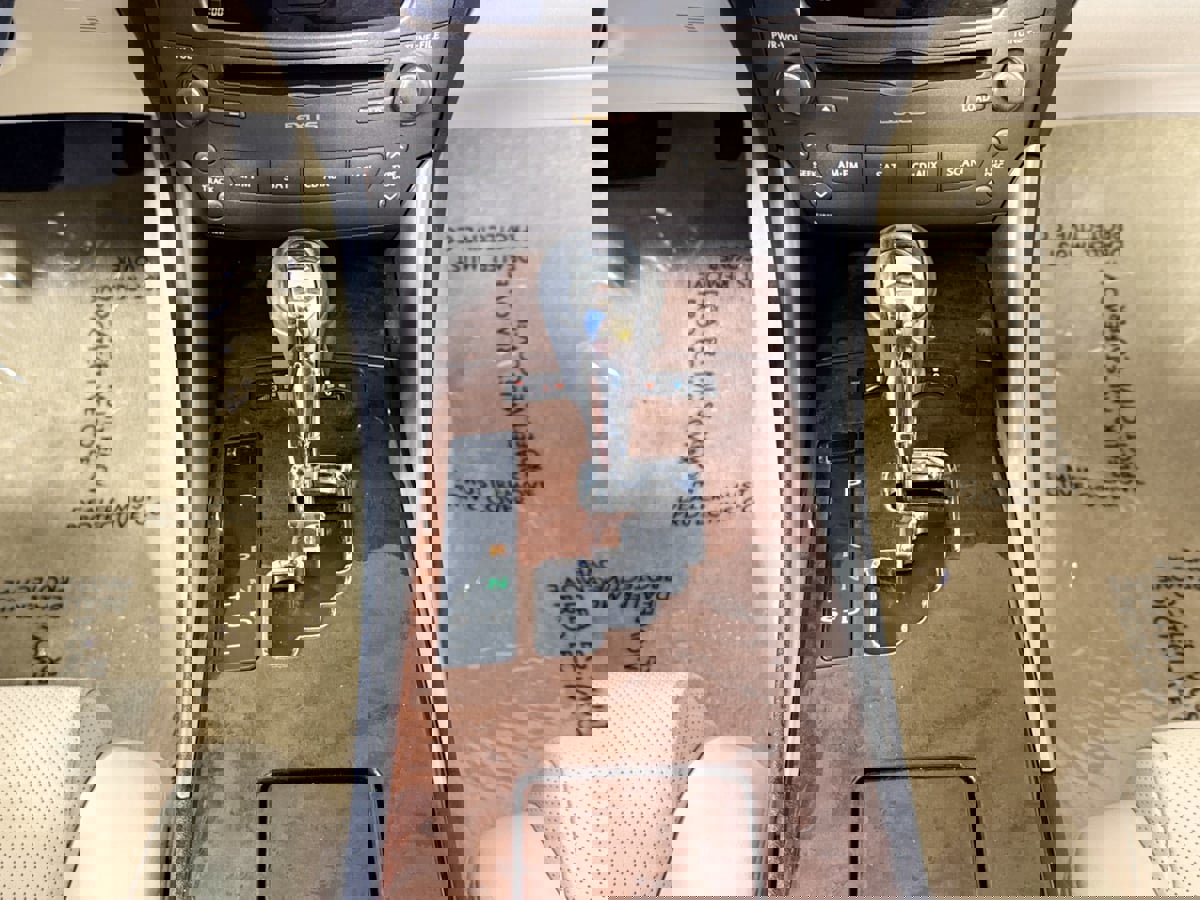 Used 2013 Lexus IS 250C image 19