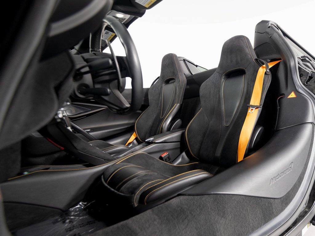 Used 2021 McLaren 720S Performance image 30