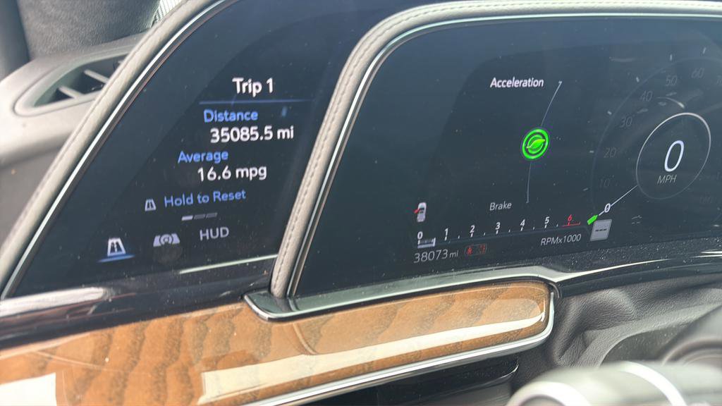 Certified 2023 Cadillac Escalade Sport Platinum image 33