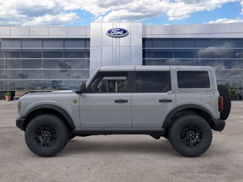 New 2026 Ford Bronco Badlands w/ Sasquatch Package AWD/4WD image 3