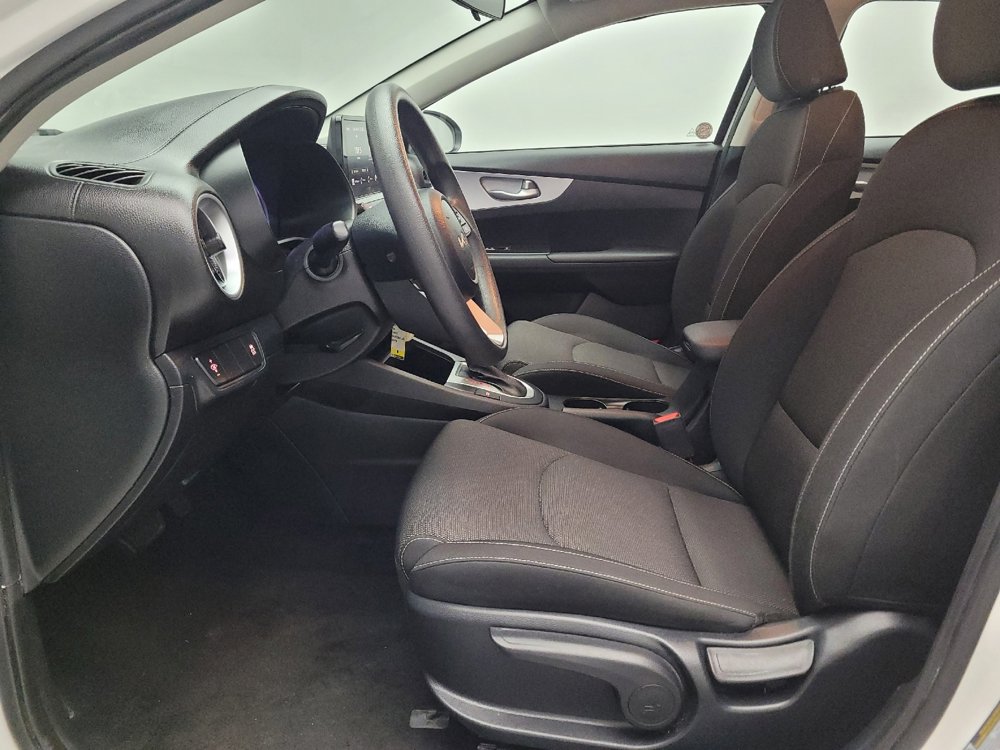 Used 2024 Kia Forte LXS image 17
