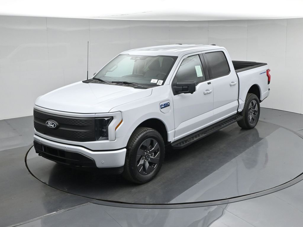 New 2025 Ford F150 Lightning Flash AWD/4WD image 37